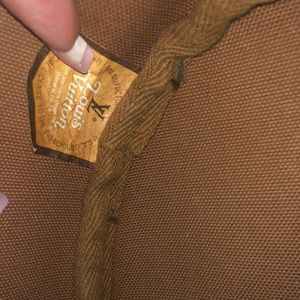 NFS. PICTURES IF INSIDE